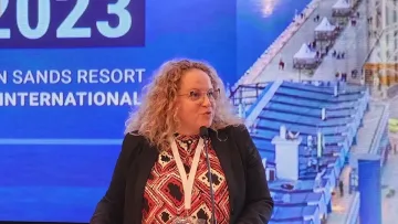 Заместник-министър Георгиева сключи договори на стойност 5,8 млн. лв.