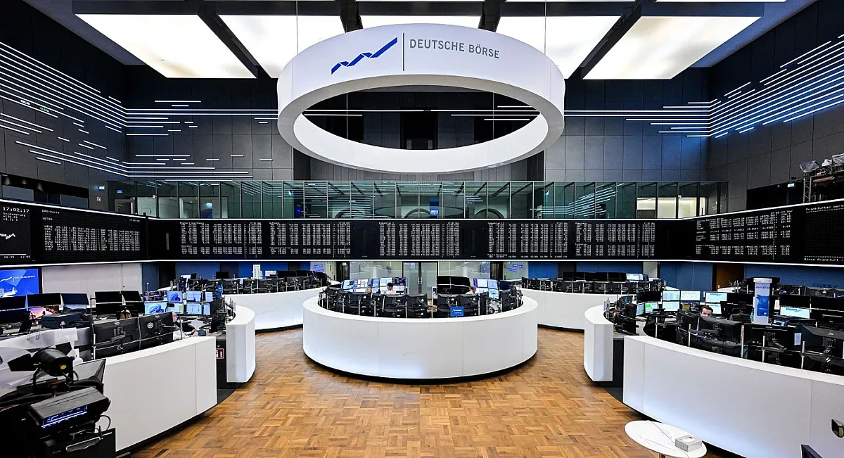 Европейските акции удрят дъното заради новите мита