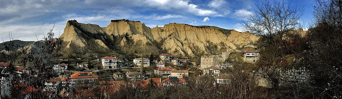 Историята на най-малкия град с голямо минало