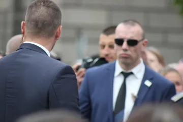 НСО търси гардове. Изискванията