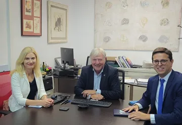 България започва съвместна работа с Майорка за привличането на повече туристи