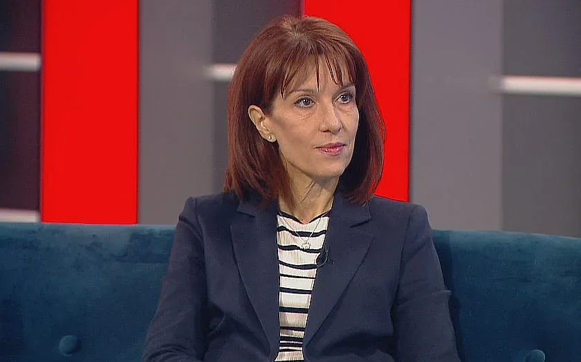 Очаква се ЦИК да обяви обществена поръчка за избори 2 в 1