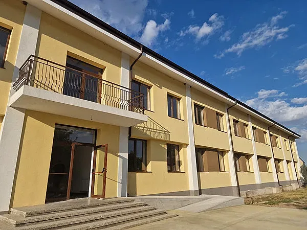 Конкурс за изработка на лого и графична идентичност на "Академия за таланти" в с. Розово