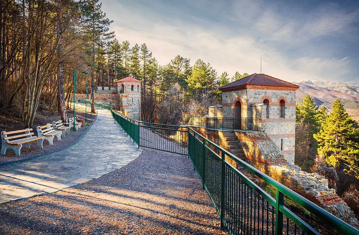 Кюстендил кани туристи със специална 3D карта