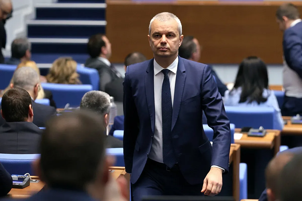 Костадинов побесня след отказ на АПС и МЕЧ