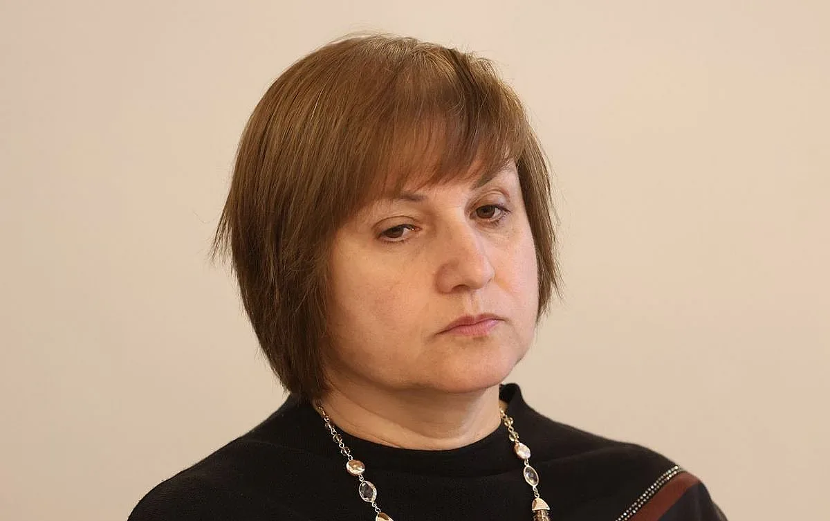 Какво се случва с пенсиите в евро? Първи думи на новата шефка на НОИ