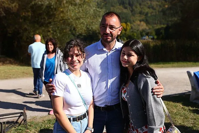 Хекимян: Приоритет е изграждане и реновиране на спортните съоръжения в училища и паркове