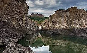 Легенди за едно от най-страховитите места в Родопите