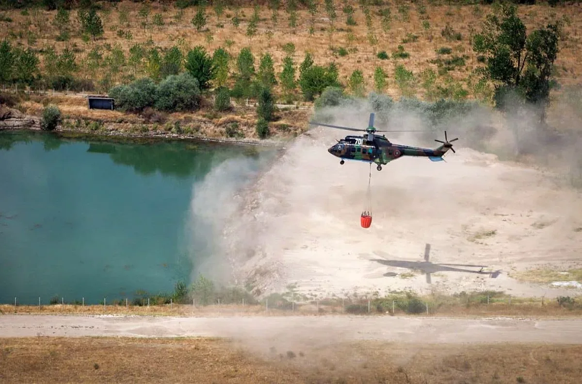 Извън контрол! Продължава борбата с ужасния пожар в Пирин