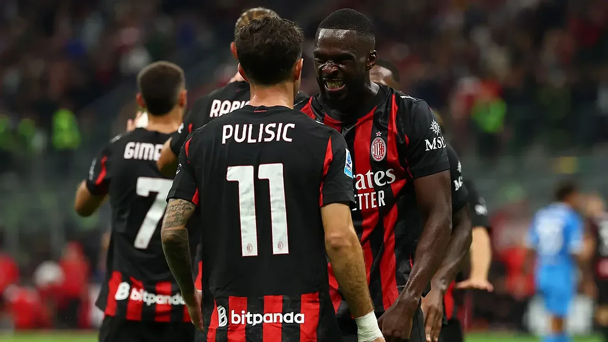 Милан отнесе шампиона Наполи в първенството на Италия