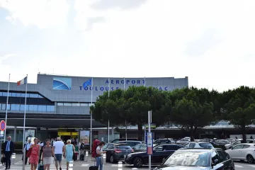 Напрежение в Европа! Затворени са много летища
