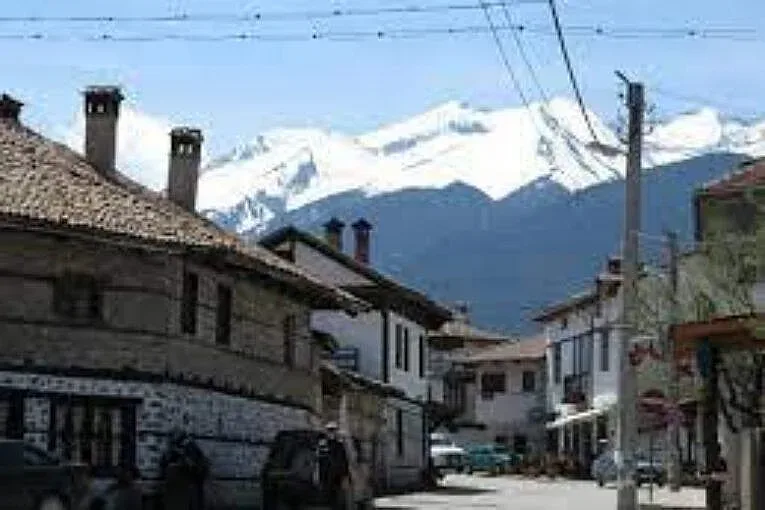 Банско изтръпна. Кой ще замени израелските туристи?