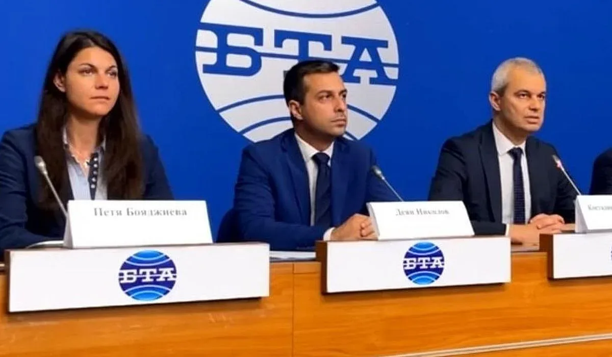Деян Николов с решение за паркирането в София