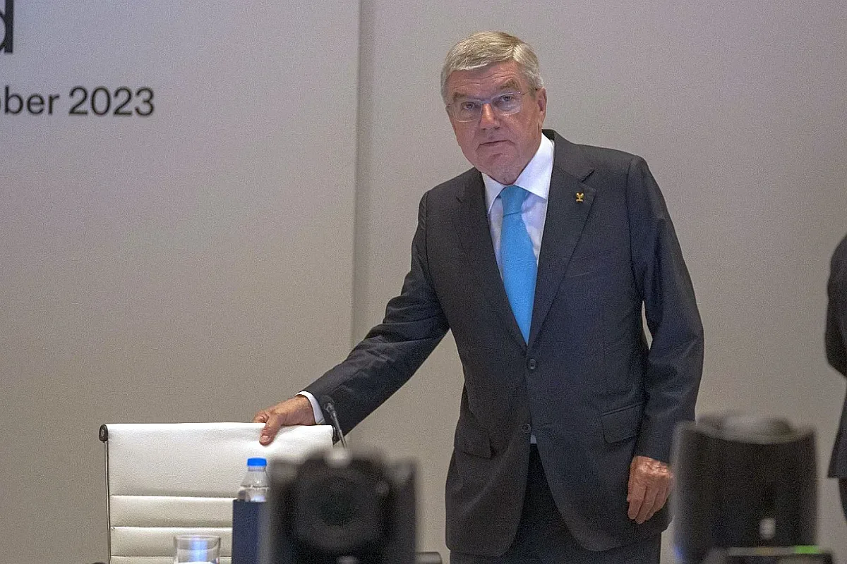 Голям жест към шефа на МОК! Томас Бах стана супер популярен