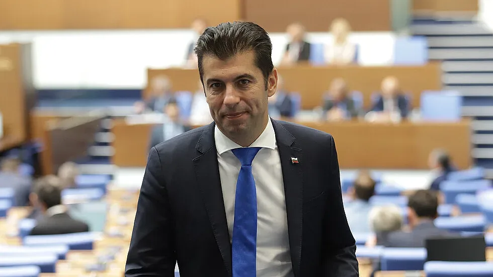 Петков отговори на Борисов. Батальонът вече не се строява