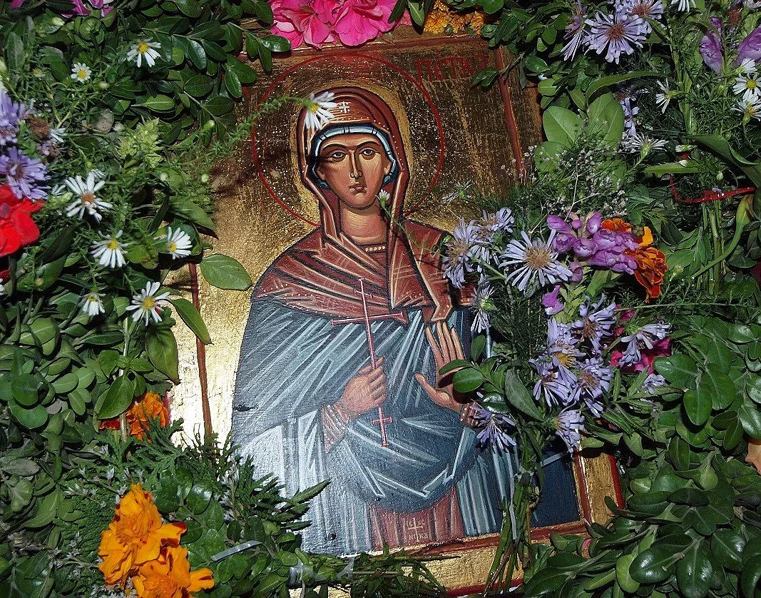 Големи имена черпят днес! Важно поверие се сбъдва