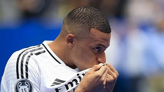 Голяма новина за Мбапе