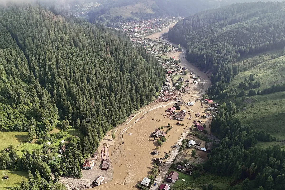 Червен код в Румъния! Апокалиптична гледка
