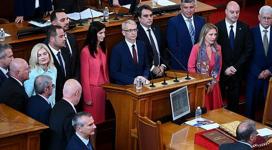 Високо напрежение в парламента. Вот на недоверие на кабинета