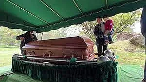 Грандиозно погребение в САЩ! Кого изпратиха