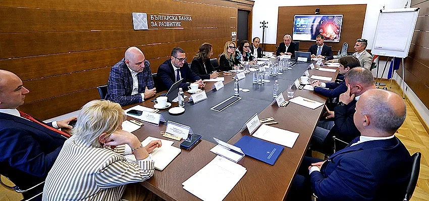 Министър Милена Стойчева: България има нужда от истинска насърчителна банка