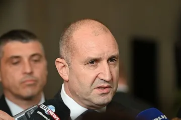 Радев заклейми коварната атака срещу Израел
