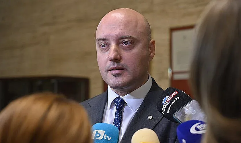 Важно за промените в Конституцията, вести от чужбина