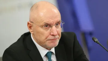 Шефът на БНБ разкри какво ще пише на българското евро. Изненадата