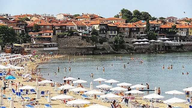 Ново чудо край Созопол! Тайната на три храма