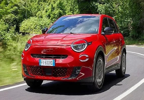 Голяма изненада! Нов наследник преобръща автопазара