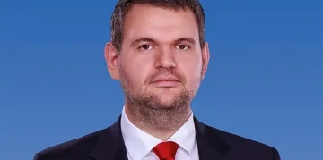 Делян Пеевски празнува рожден ден
