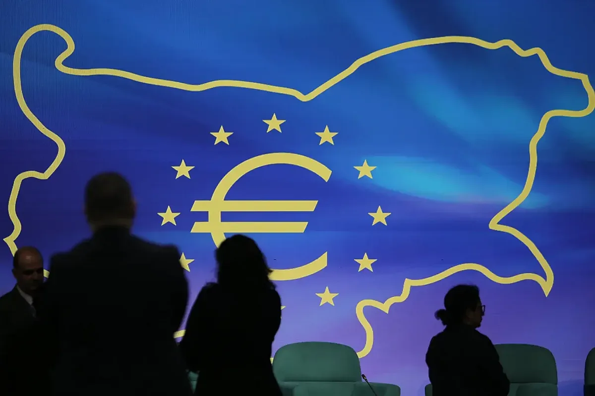 Продължават срещите от информационната кампания за еврото