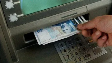 МОН с важна промяна за таксите