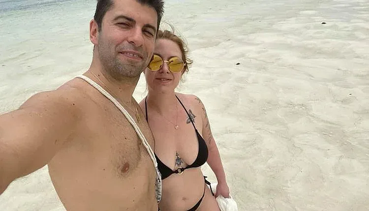 Загадъчна снимка издаде къде са на море Кирил Петков и Линда