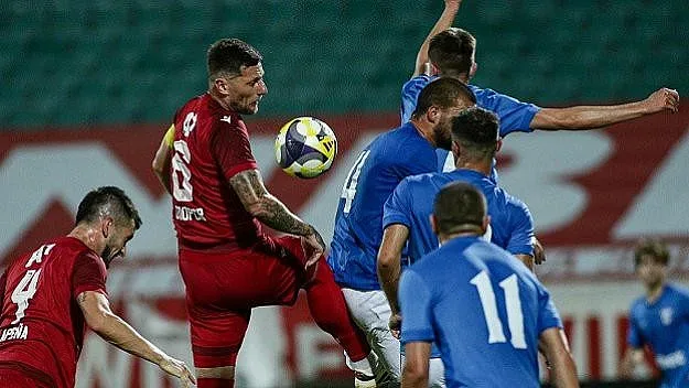 Напрежение. ЦСКА на ръба на масова чистка