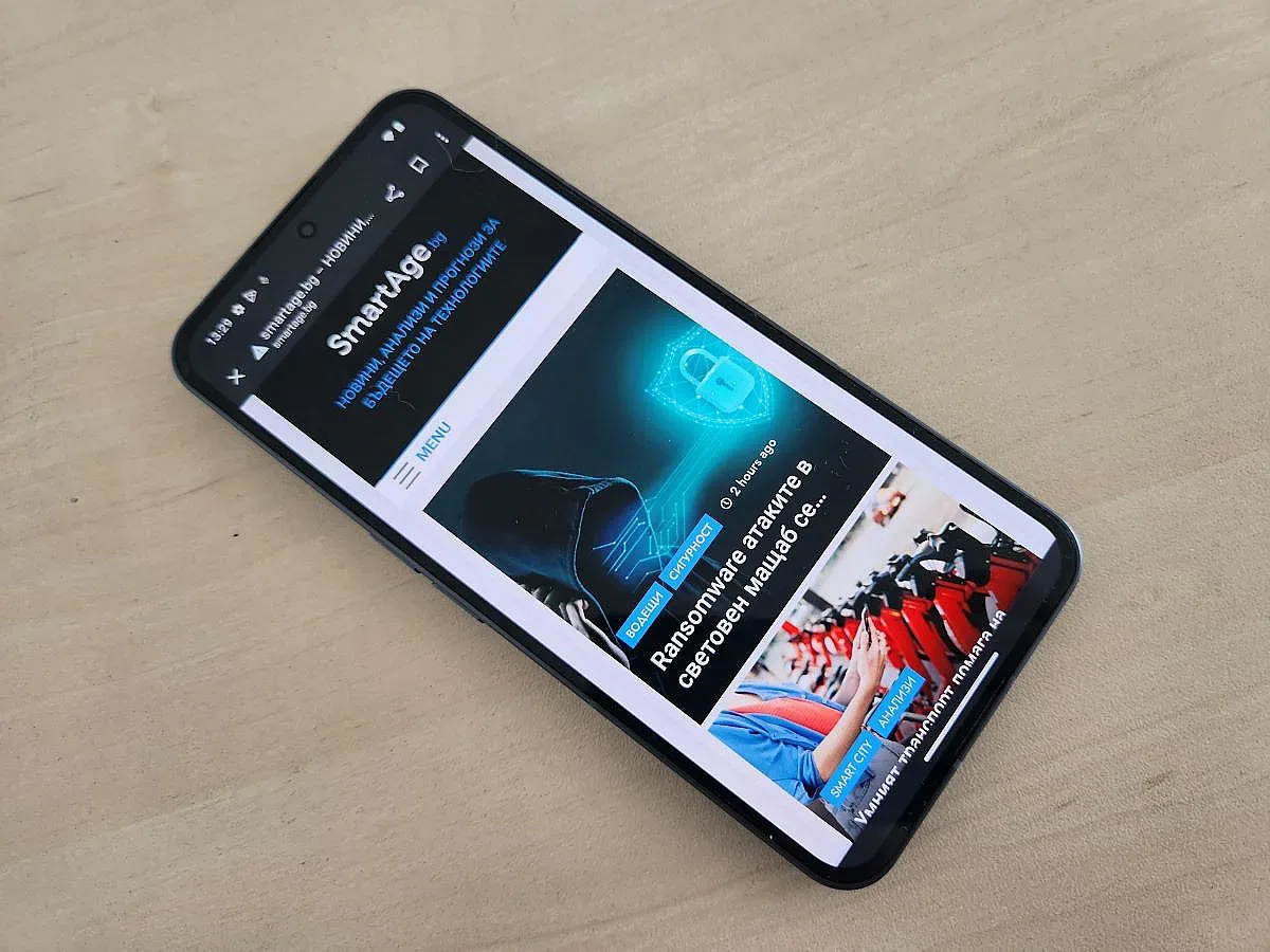 Ревю на Nothing Phone (2) – по-бърз процесор, по-добри камери и усъвършенстван дизайн