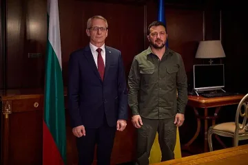 Денков при Зеленски. Какво става със зърното?