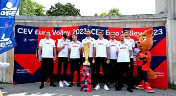 Златната шампионска купа по Евроволей 2023 пристига в София със съдействието на ОББ