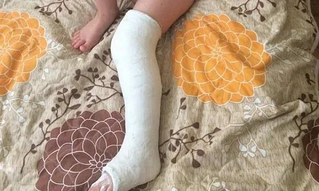 Скандал в наше село, деца живеят в потресаващи условия