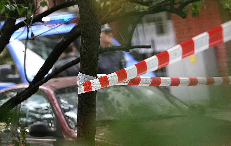 17-годишно момиче посегна на баба си