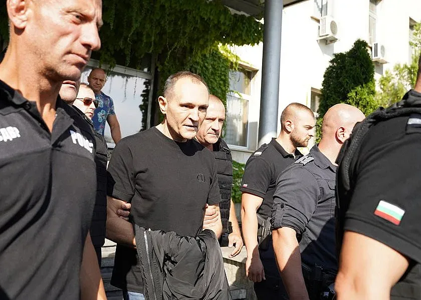 Разпитът на Божков. Кога ще проговори?