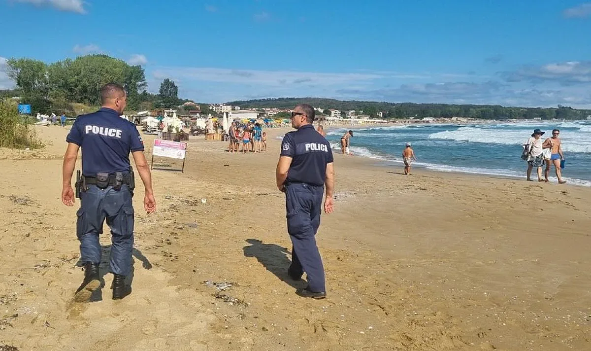 Трагедия в Созопол. Какво става на плажа