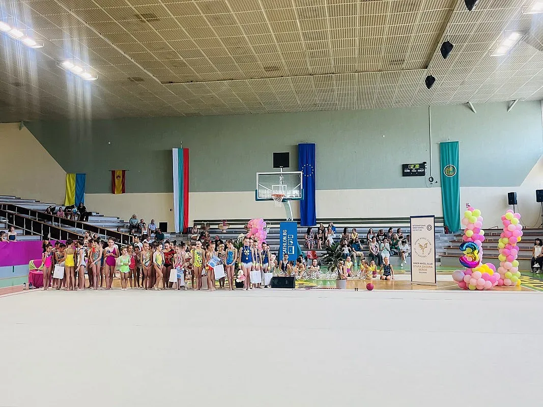 Започна международния турнир по художествена гимнастика