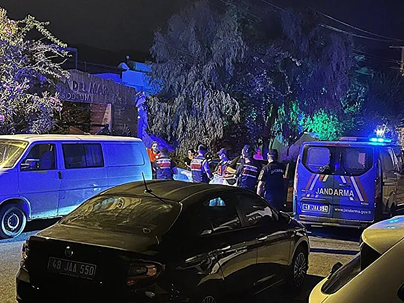 Стрелба в турски топ курорт! Има жертва