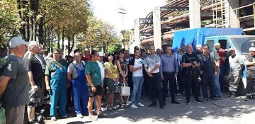 Миньори и енергетици на предупредителен протест