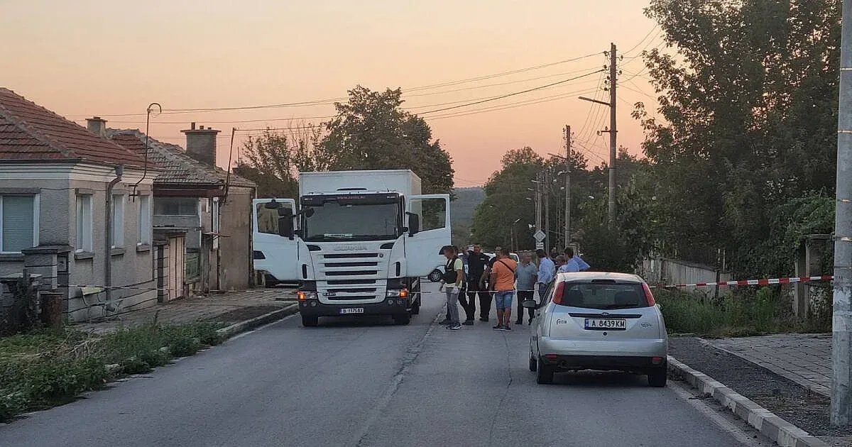 Ромите клали мъртвия шофьор в село Прилеп