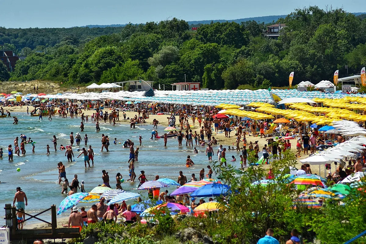 Доц. Кунчев с остро предупреждение! Разкри истината за морската вода