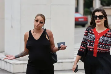 Бивша съпруга забрави Пепи Еврото точно пред прокуратурата