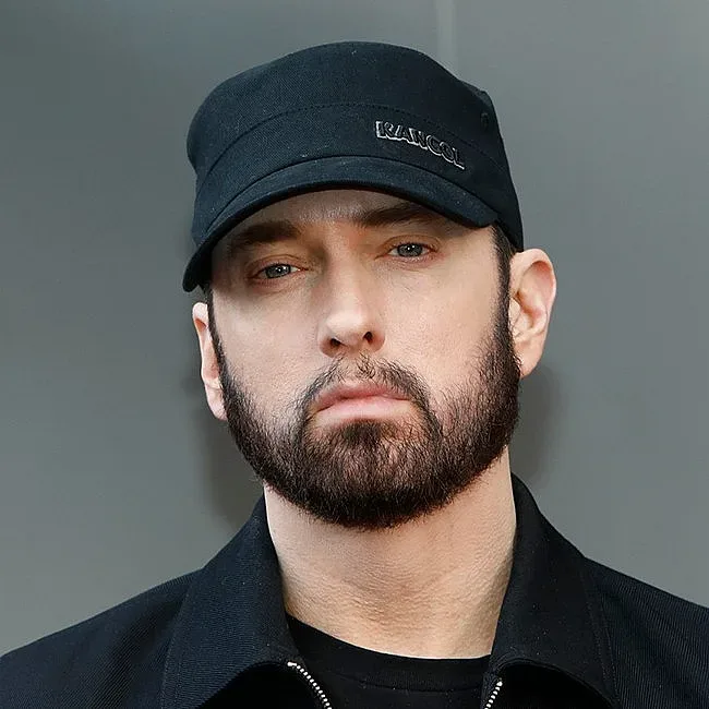 Хит! Кандидат за президент на САЩ се вживява като рапър