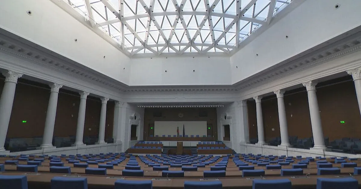 Парламентът с решителен ход за бюджета